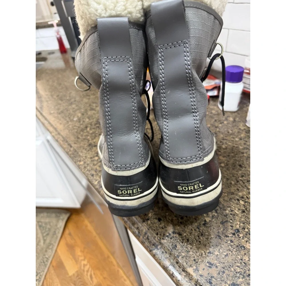 Sorel Winter Carnival Waterproof‎ Boots Grey Black Faux Fur NL1495-035 Womens 10